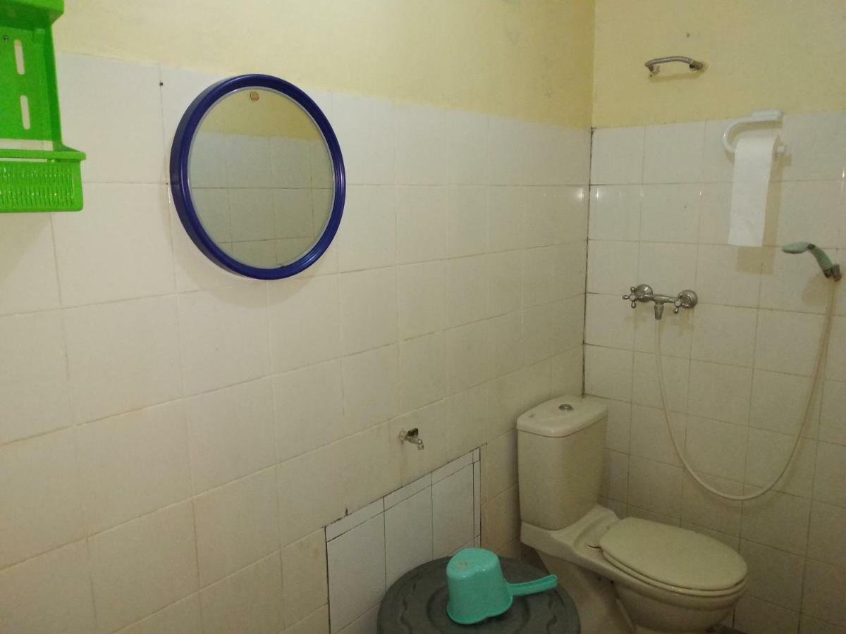 Szabrian Hostel Denpasar Eksteriør bilde