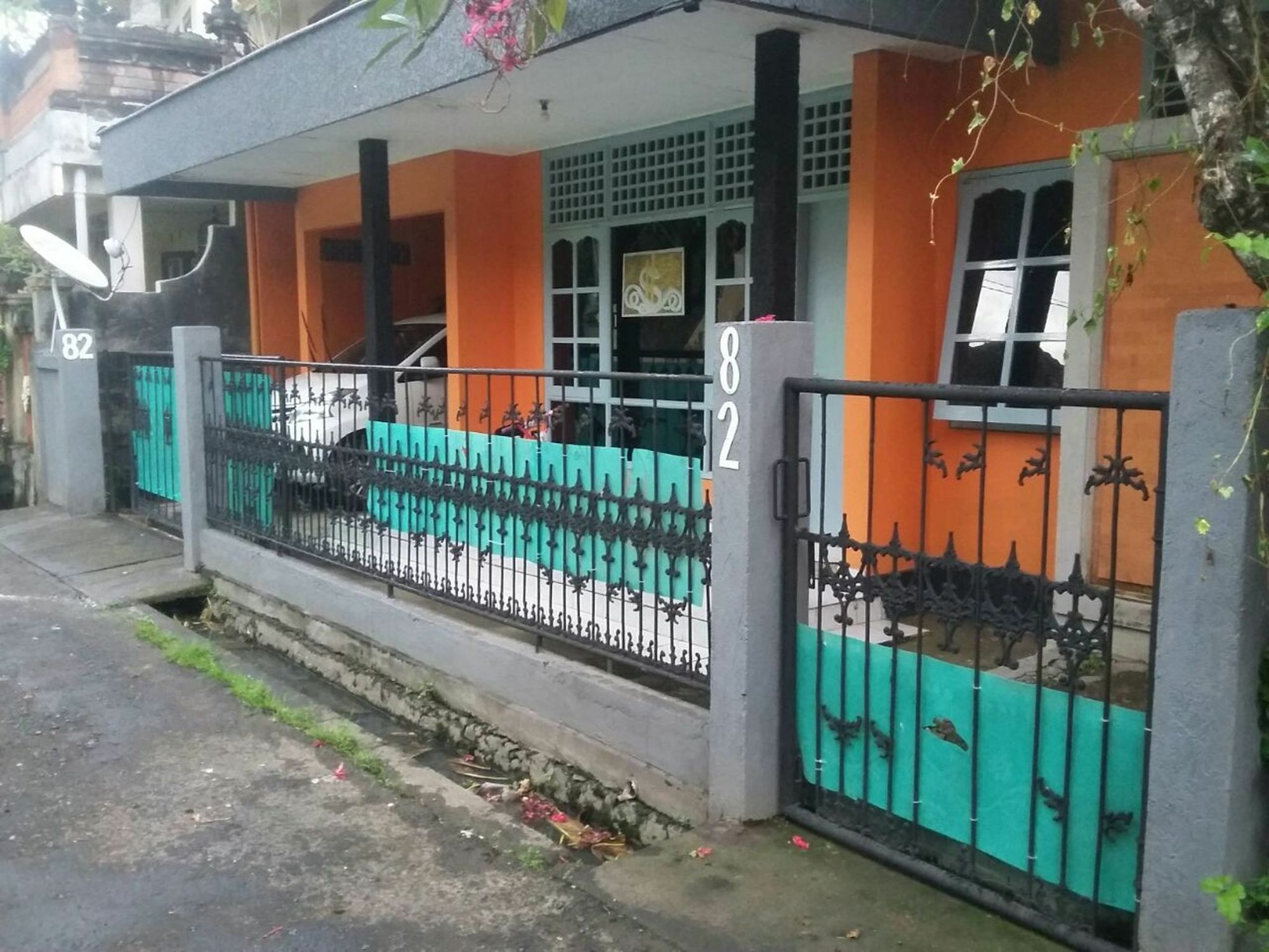 Szabrian Hostel Denpasar Eksteriør bilde